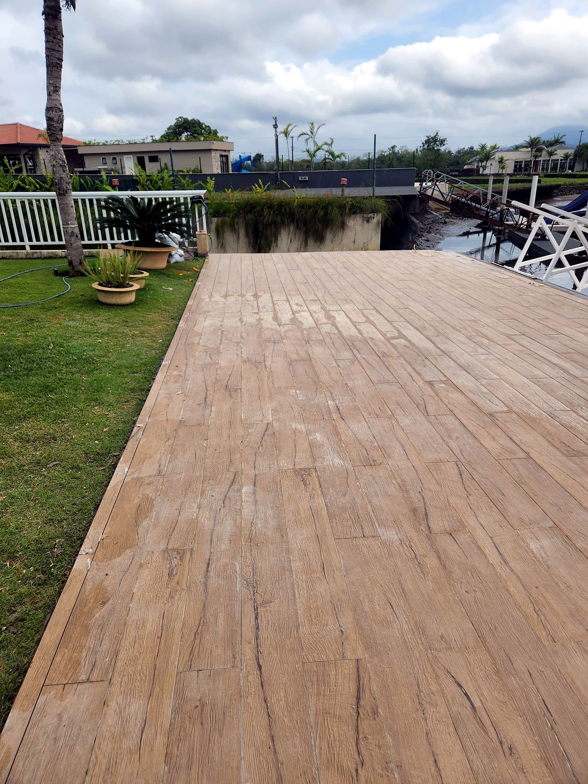 Deck depois